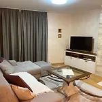 Apartman Mia, Apartmansko Naselje “Tajna”